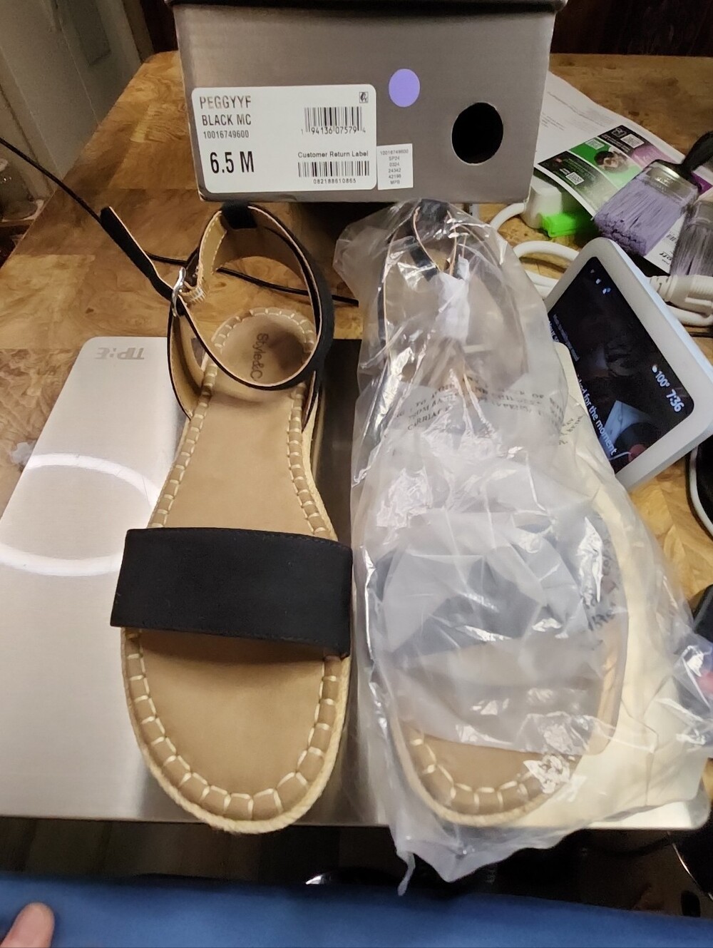 6.5 style & Co black sandals nib
